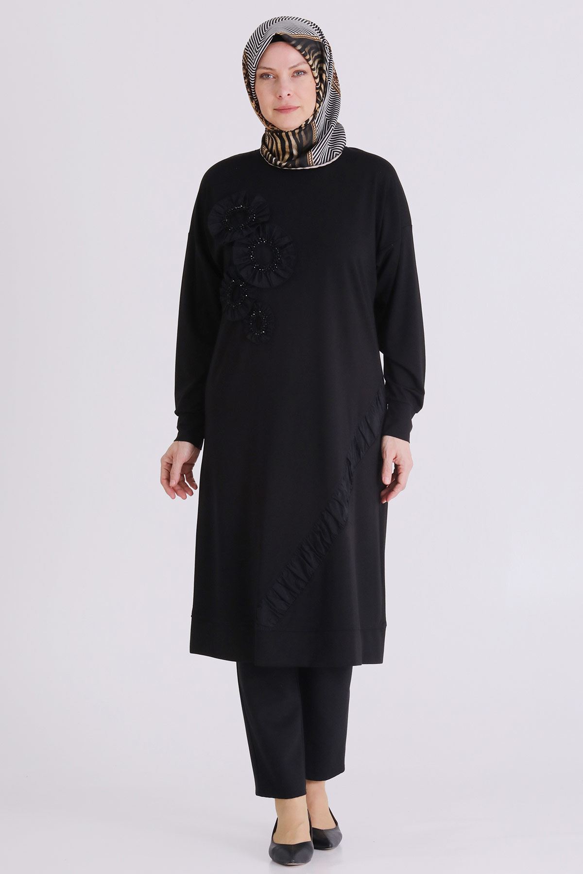 Büyük Beden Tesettür İşlemeli Tunik 20133 Siyah