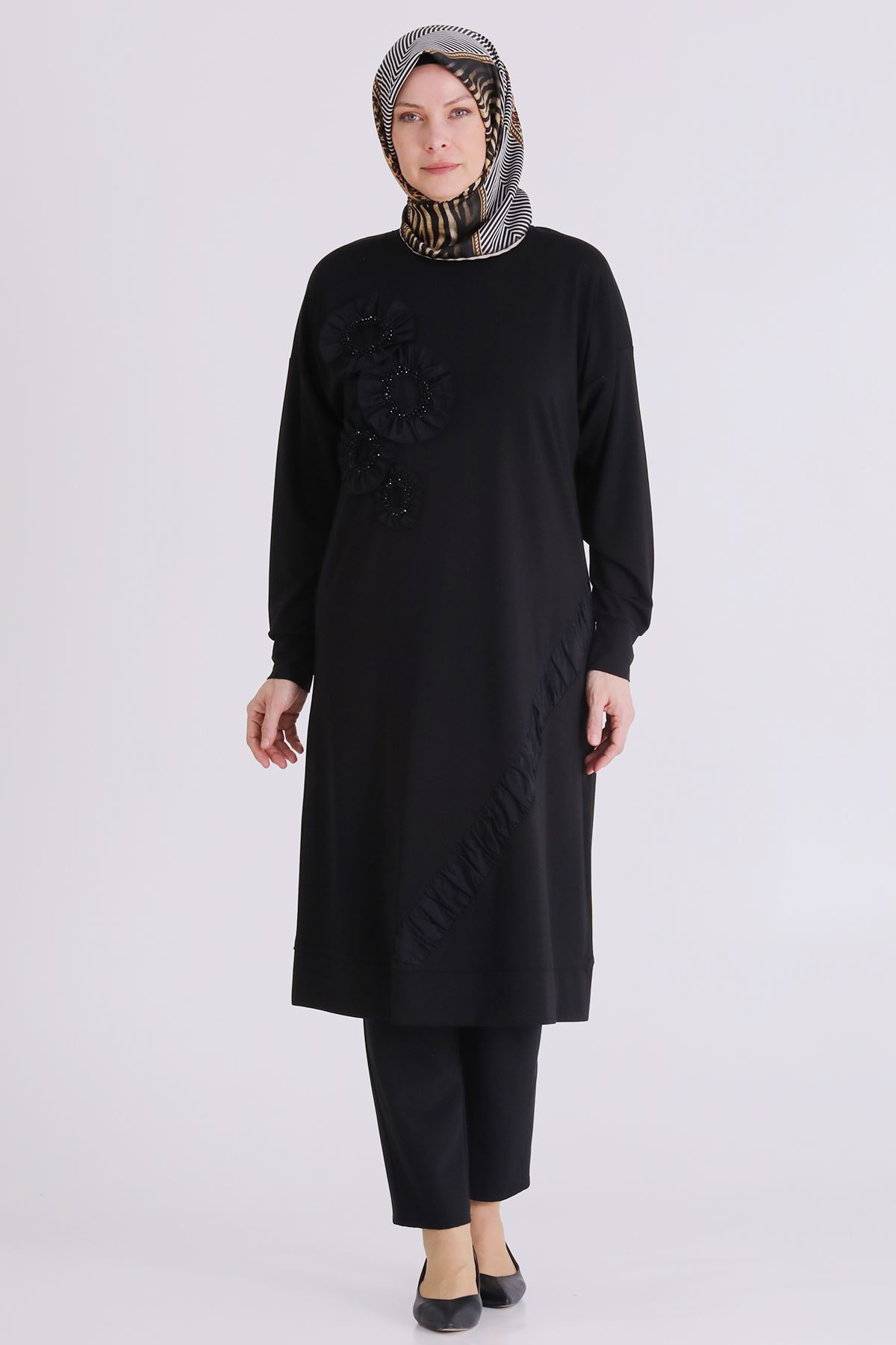 Büyük Beden Tesettür İşlemeli Tunik 20133 Siyah