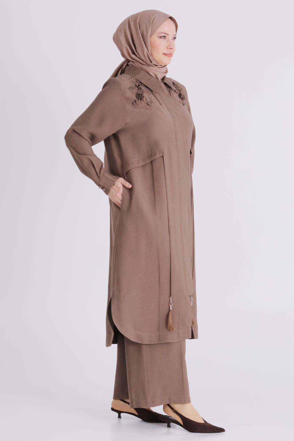 Büyük Beden Tesettür Pantolonlu Takım 35149 Fındık Kabuğu